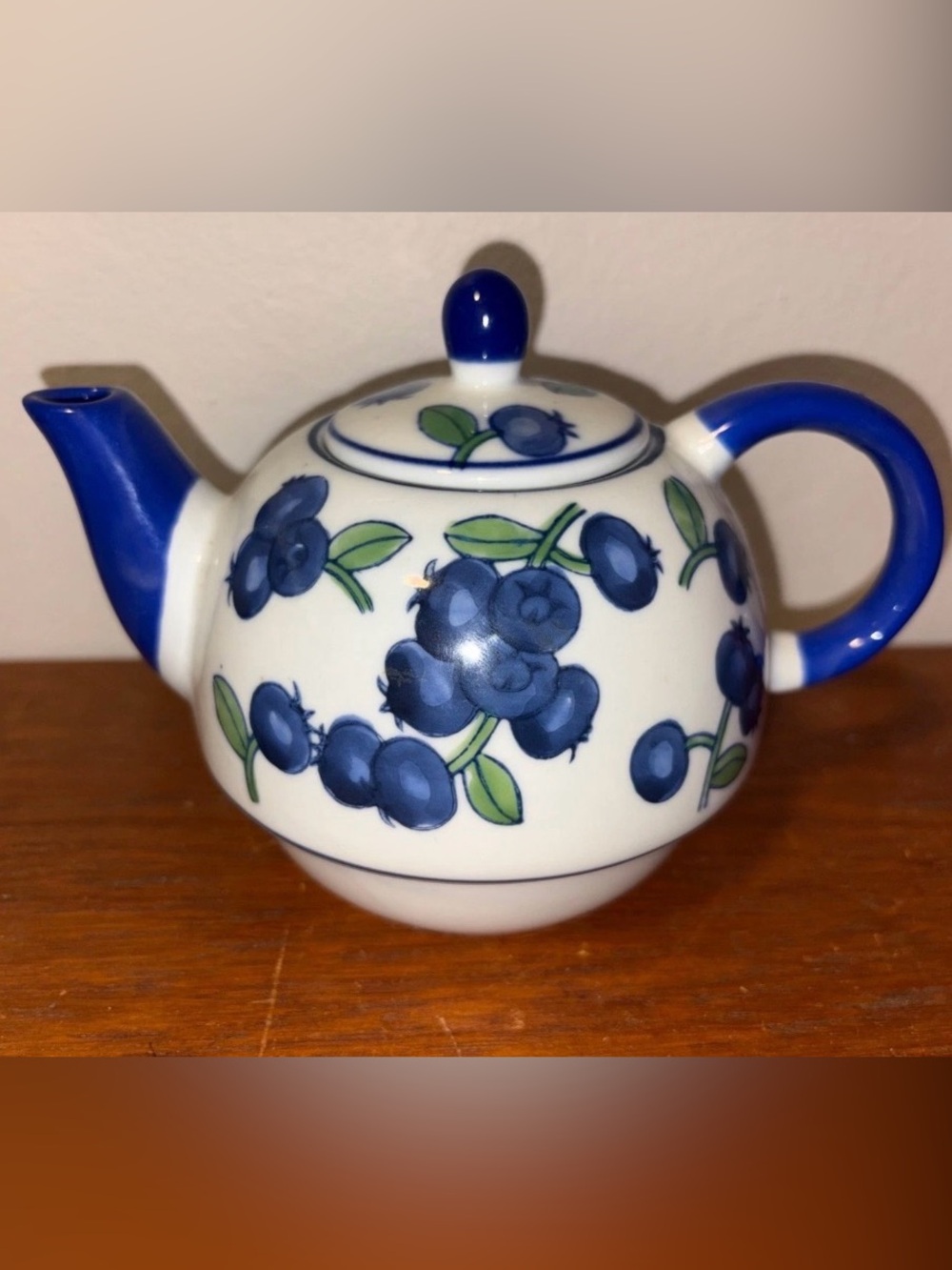 April Cornell Blueberry Teapot Ceramic Blue & White Cottage Core